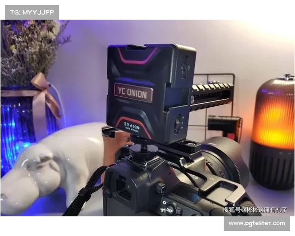 新型轻量化装备亮相赛前展览会，引职业车手关注